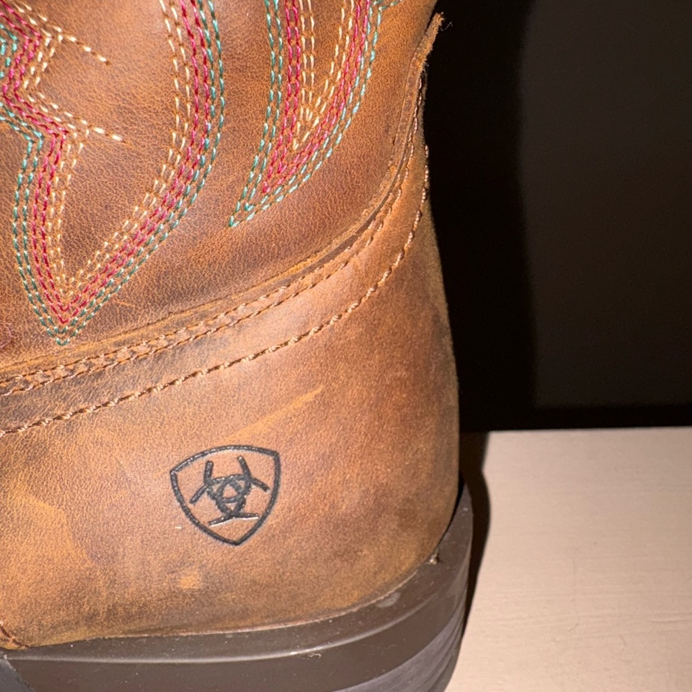 Ariat Leather Cowboy Boots - Picture 5 of 8